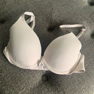 PINK Wear Everywhere bra